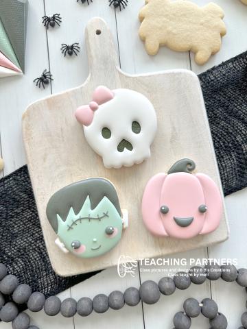 3 halloween cookies
